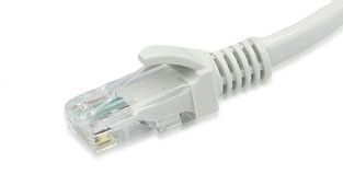 Сетевой кабель - витая пара - патчкорд RJ45 (LAN) CAT-5E, 15 метров, белый