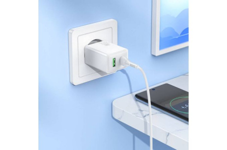 Зарядное устройство сетевое - блок питания HOCO N69, USB Type-C PD20W + USB QC3.0, белый