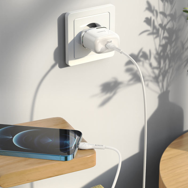 Зарядное устройство сетевое - блок питания HOCO N24, 1 USB Type-C PD20W, белый