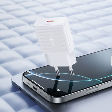 Зарядное устройство сетевое - блок питания HOCO N72, USB Type-C PD20W, ультратонкий, белый